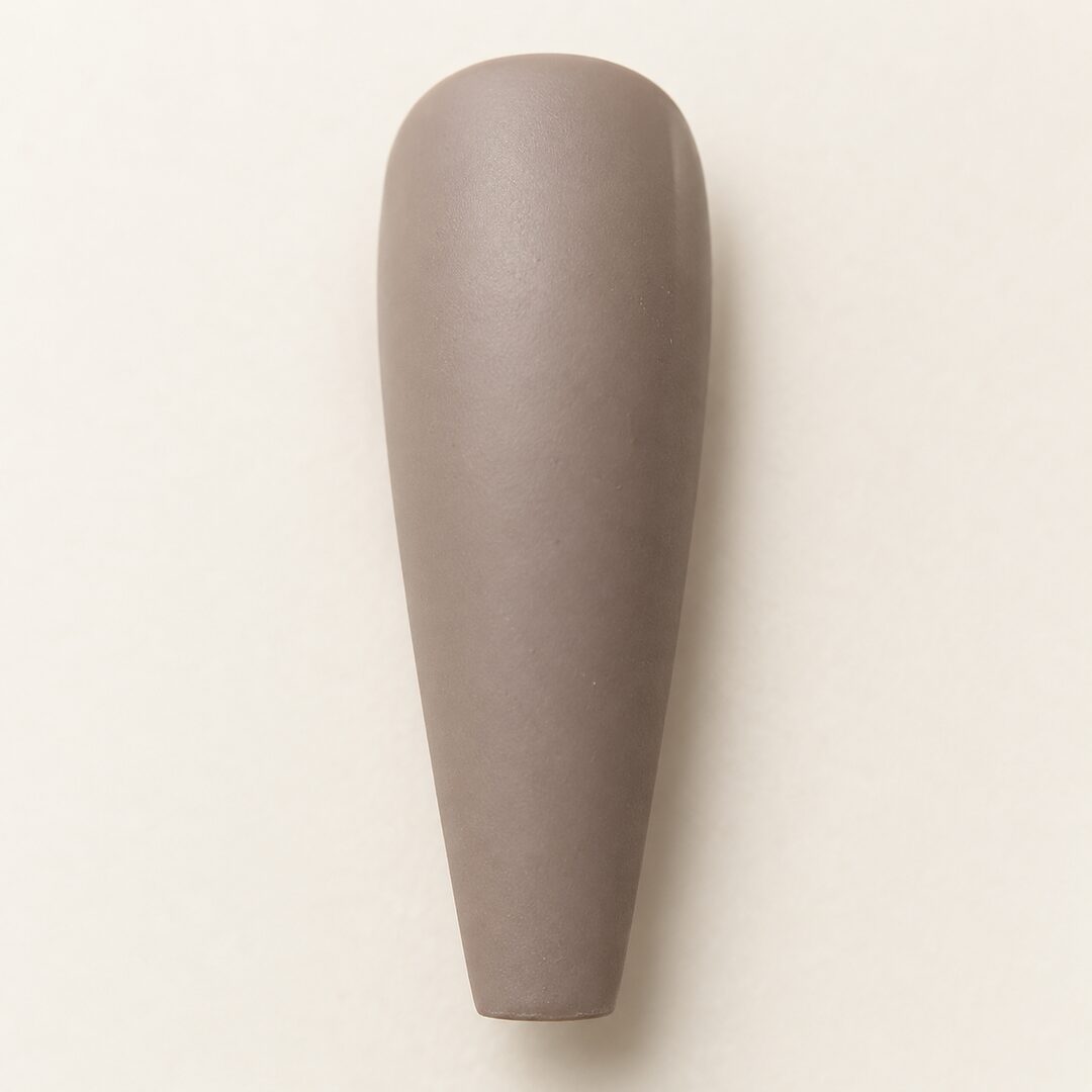 Taupe Matte Coffin: close-up of the details
