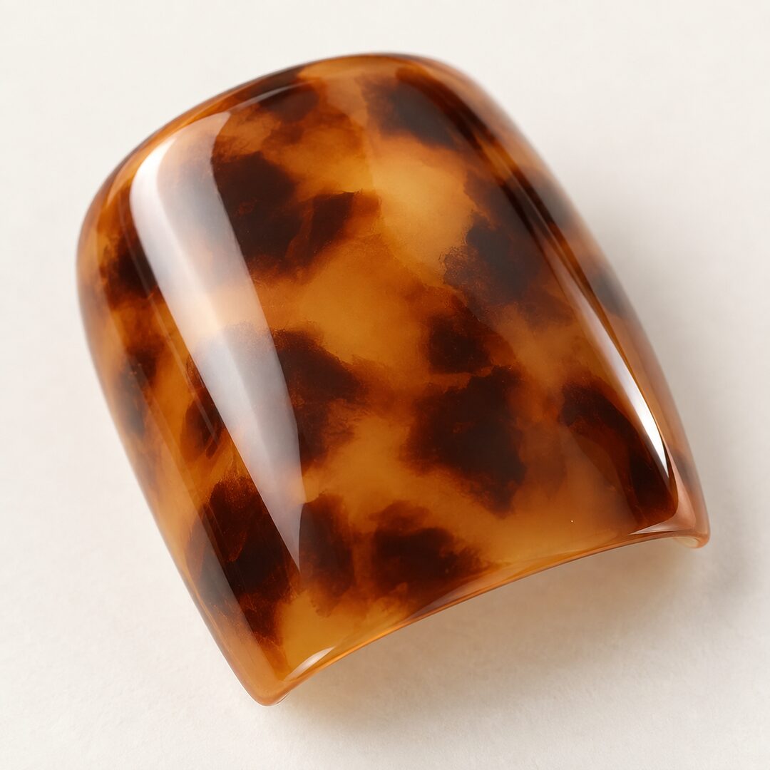 Tortoiseshell: close-up of the details