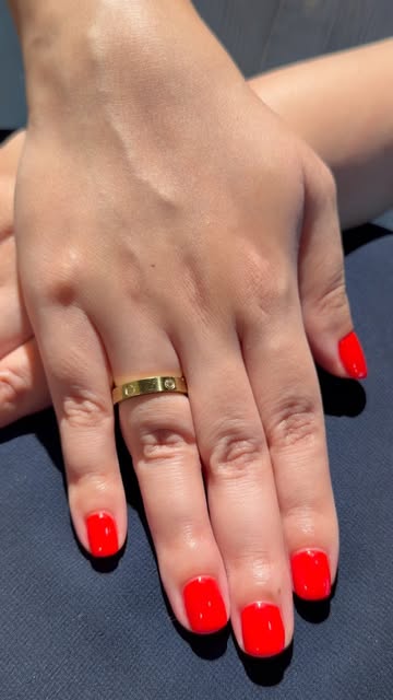 Tomato red gel